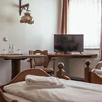 Regiohotel Wolmirstedter Hof - #autobahna2&a14 #fruehstuecksbuffet #toppreisleistung #wallbox Wolmirstedt