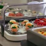 Regiohotel Wolmirstedter Hof - #autobahna2&a14 #fruehstuecksbuffet #toppreisleistung #wallbox Szálloda 3*