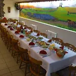 Regiohotel Wolmirstedter Hof - #autobahna2&a14 #fruehstuecksbuffet #toppreisleistung #wallbox Szálloda 3*