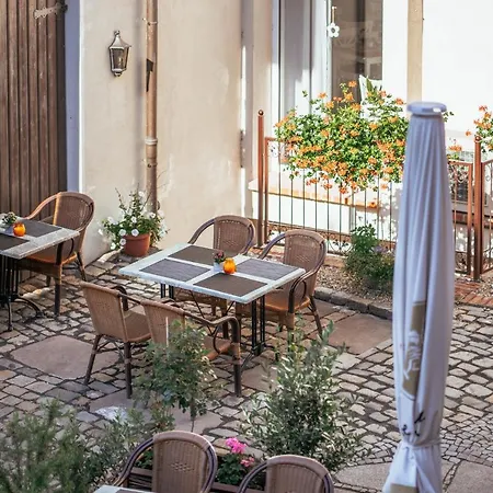 Regiohotel Wolmirstedter Hof - #autobahna2&a14 #fruehstuecksbuffet #toppreisleistung #digitalercheckin