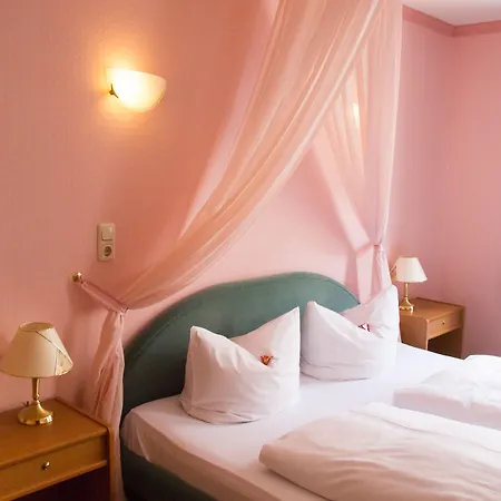 Hotell Regiohotel Wolmirstedter Hof 3*