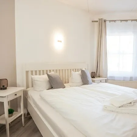 Regiohotel Wolmirstedter Hof - #autobahna2&a14 #fruehstuecksbuffet #toppreisleistung #wallbox فندق Wolmirstedt