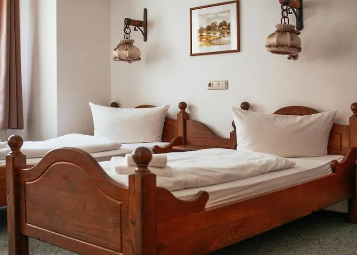 Hotel Regiohotel Wolmirstedter Hof - #autobahna2&a14 #fruehstuecksbuffet #toppreisleistung #wallbox