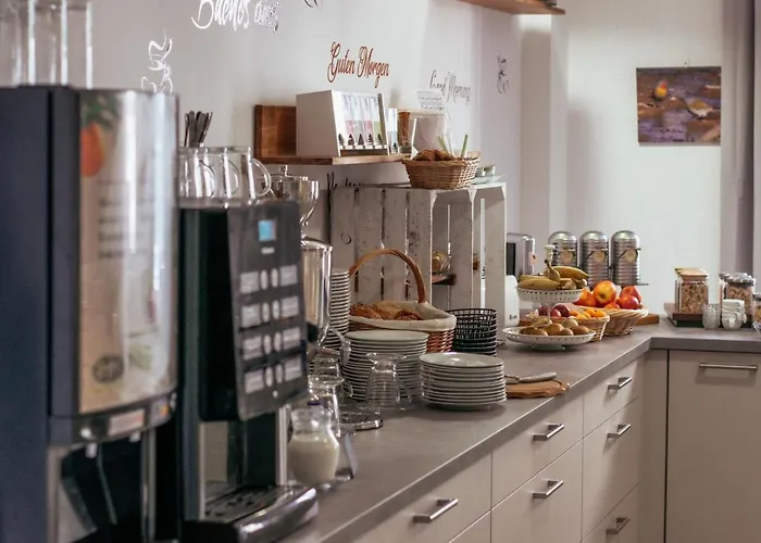 Regiohotel Wolmirstedter Hof - #autobahna2&a14 #fruehstuecksbuffet #toppreisleistung #wallbox 3* Wolmirstedt