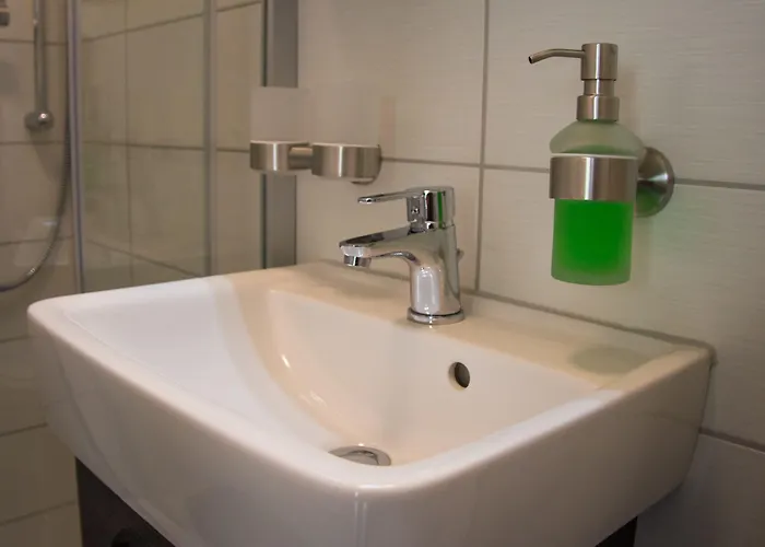 فندق Regiohotel Wolmirstedter Hof - #autobahna2&a14 #fruehstuecksbuffet #toppreisleistung #wallbox