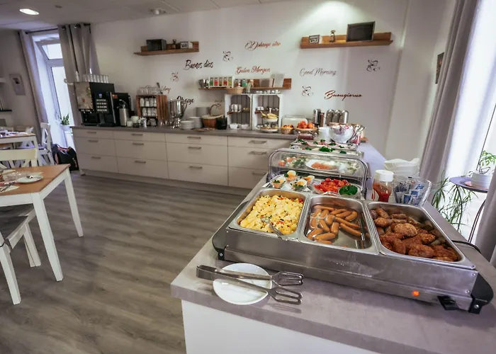 Regiohotel Wolmirstedter Hof - #autobahna2&a14 #fruehstuecksbuffet #toppreisleistung #wallbox