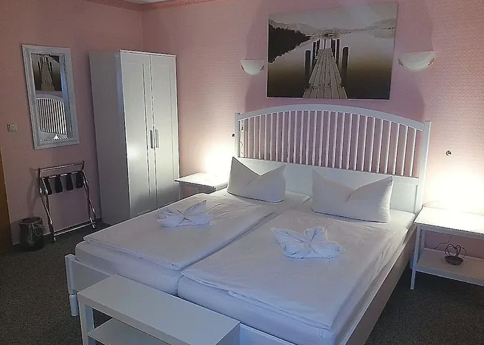 Hotel Regiohotel Wolmirstedter Hof - #autobahna2&a14 #fruehstuecksbuffet #toppreisleistung #wallbox Wolmirstedt