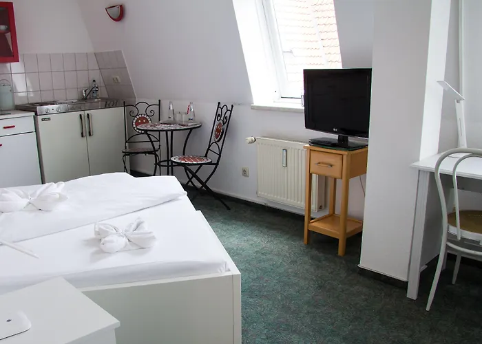 فندق Regiohotel Wolmirstedter Hof - #autobahna2&a14 #fruehstuecksbuffet #toppreisleistung #wallbox 3*