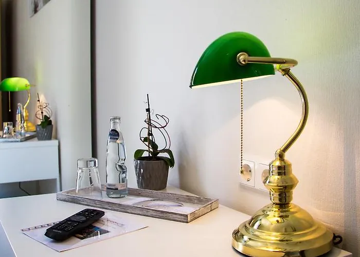 Hotel Regiohotel Wolmirstedter Hof - #autobahna2&a14 #fruehstuecksbuffet #toppreisleistung #wallbox